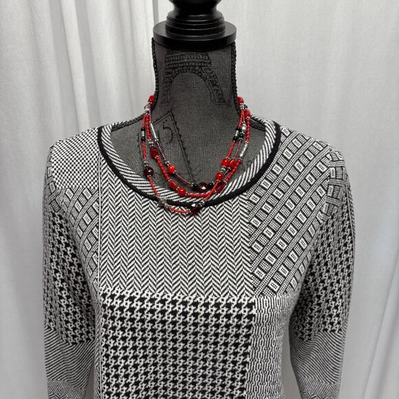 Dana Buchman Sweater Womens Size Large Black White Pullover Knit Patchwork Look - Picture 2 of 8